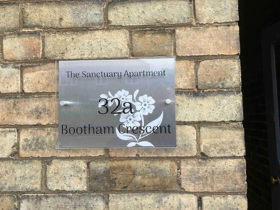 Lovely Spacious Home, 8Mins Walk To York Minster Exterior photo